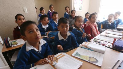 Nuevas materias, reglas para aprobar y becas