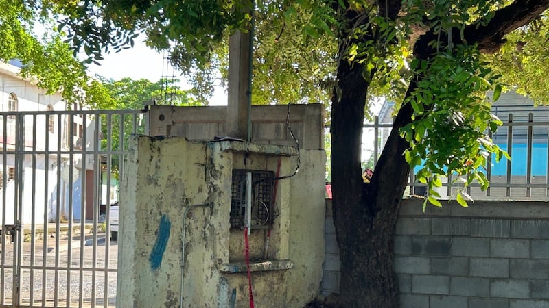 Madre de familia muere por una descarga eléctrica en primaria de Culiacán