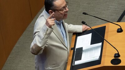 Exigió al presidente la pacificación de Michoacán