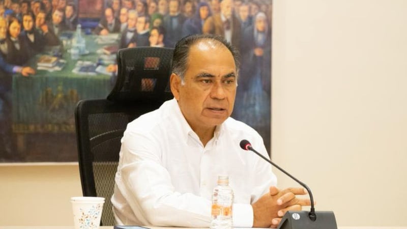 Hector Astudillo niega que retiro de su visa sea por vínculos con el crimen organizado