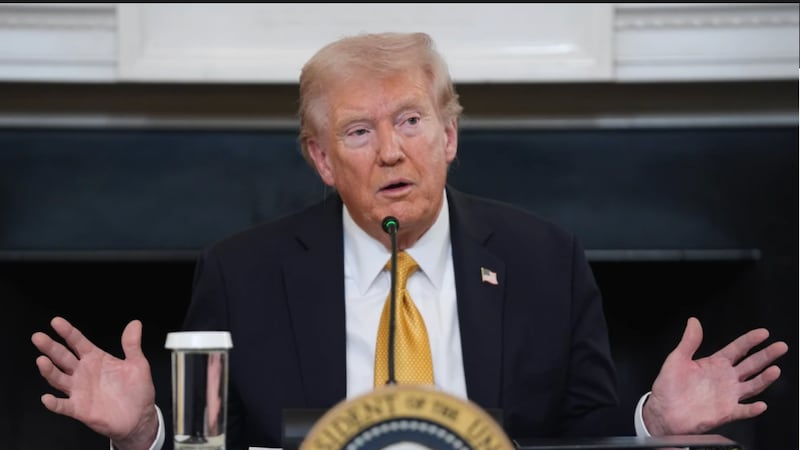 Trump anuncia fin de negociaciones comerciales con Canadá por un anuncio de televisión