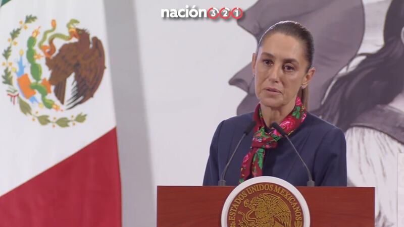 Ante red de huachicol fiscal, Sheinbaum defiende a AMLO y la Marina