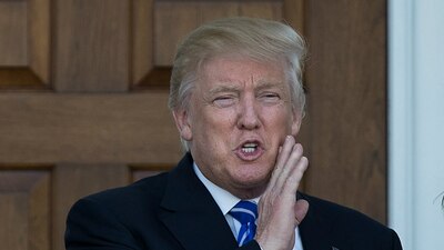 Funcionarios, legisladores y la prensa no saben cómo tomar cada mensaje del republicano en Twitter