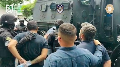 Enfrentan acusaciones por los delitos de homicidio en grado de tentativa, asociación delictuosa, entre otros.