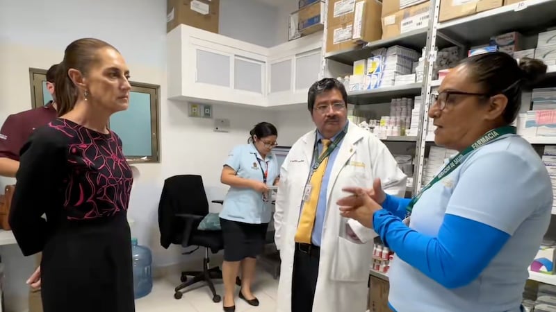 Sheinbaum revive el “me canso ganso” para prometer la modernización de “todo el sistema de salud”