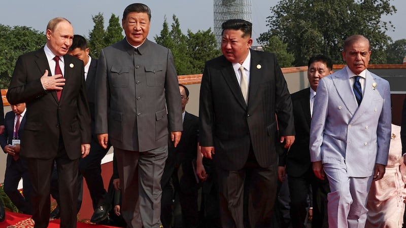 FOTOS: Vladímir Putin, Xi Jinping y Kim Jong Un se reúnen en desfile militar en China