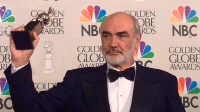 Premio Cecil B. DeMille a la trayectoria durante la ceremonia de los Globos de Oro en Beverly Hills