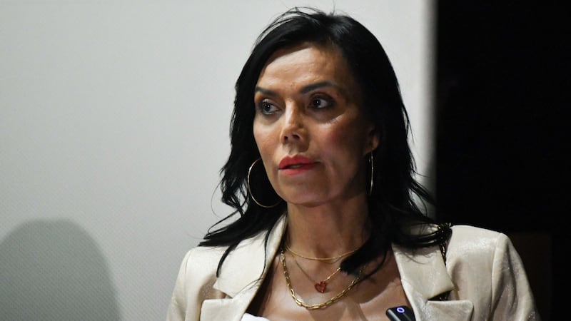 Diana Sánchez Barrios acusa al equipo de Alessandra Rojo de la Vega de provocar a comerciantes