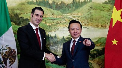 Indicó que hablaron sobre aprovechar la tecnología en redes ferroviarias para llegar a velocidades de más de 400k/h