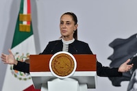 Sheinbaum justifica cambios a Modalidad 40 del IMSS por fraudes millonarios en pensiones