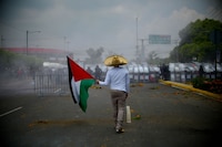 Amnistía Internacional pide a México respetar el derecho a la manifestación, durante el Mundial