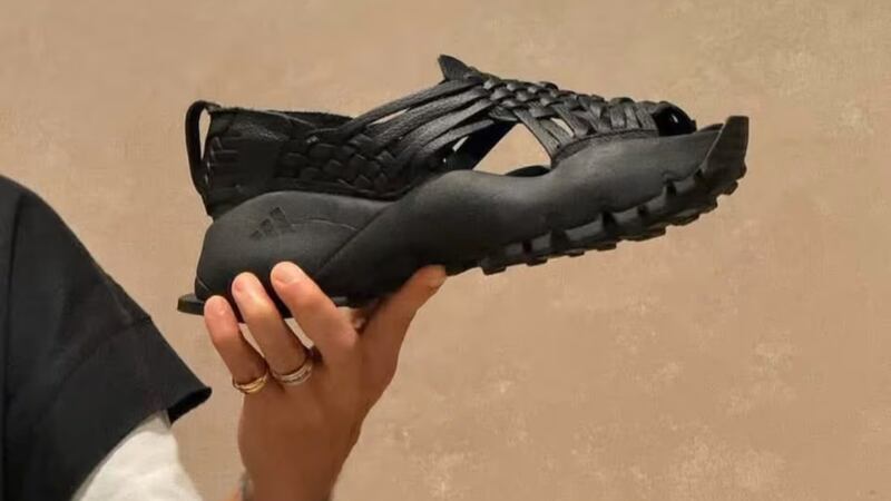 Adidas acepta reparar daño a Villa Hidalgo Yalálag por plagio de huaraches ‘Oaxaca Slip On’