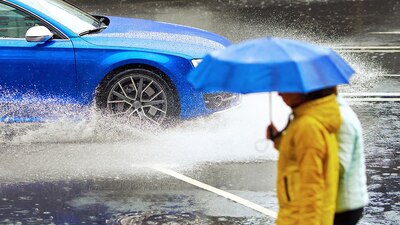 En caso de que un automóvil agreda de esta forma a peatones podría ser acreedor a una sanción