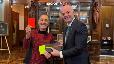 Gianni Infantino se reúne con Sheinbaum.