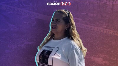 Cecilia Patricia Flores Armenta inició este lunes una huelga de hambre frente a las instalaciones de la FGR