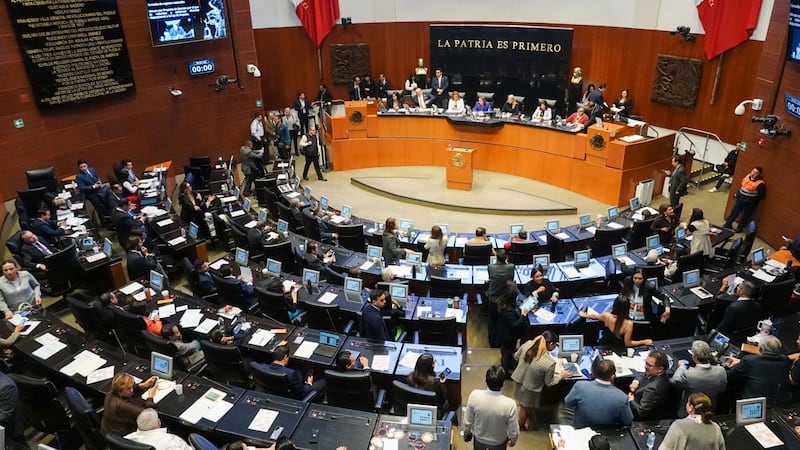 Senado avala reforma a la Ley de Amparo; oposición acusa “simulación” en retroactividad