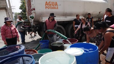 Claudia Sheinbaum señaló que el problema es que las lluvias no caen sobre el sistema de aguas, sino en otras zonas de CDMX