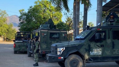 Estima que con su presencia se regrese el Estado de Derecho y la paz social