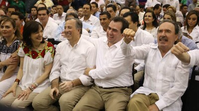 José Antonio Meade es el abanderado presidencial del PRI, Partido Verde y Nueva Alianza