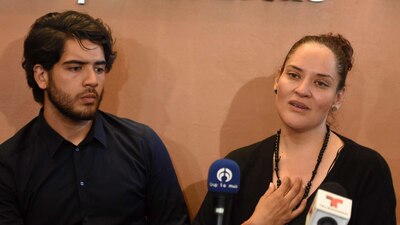 La mamá de Norberto, Norelia Hernández, solicitó a la ciudadanía no dejarle todo el trabajo al gobierno