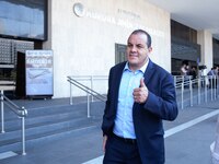 Cuauhtémoc Blanco acude a comparecer a la Fiscalía de Morelos