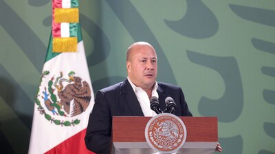 Dijo que ante el debate educativo no se pueden quedar de 'brazos cruzados'