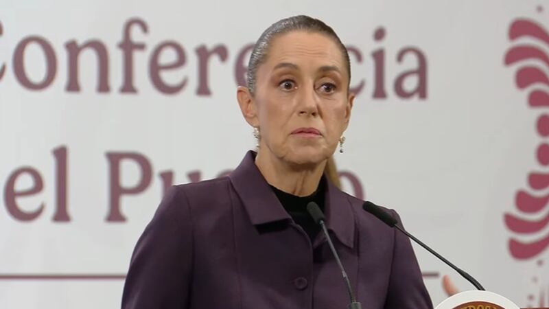 Acepta Sheinbaum adeudos con farmacéuticas; se arrastran desde 2024