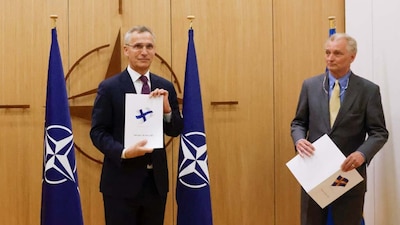 Entregaron sus solicitudes oficialmente y se llevó a cabo la primera reunión, sin avances