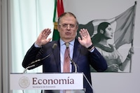 Ebrard llama a mantener la prudencia ante fallo de la Corte Suprema de EU sobre aranceles