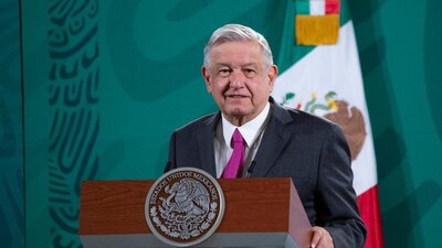 El presidente fue cuestionado sobre la iniciativa que envío Ricardo Monreal respecto a la operación de redes sociales en México