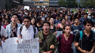 Estudiantes de la UNAM se han manifestado contra la violencia en la institución