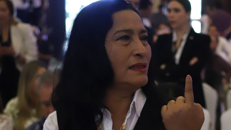 “Crónica de una muerte anunciada”: Abelina López cuestiona designación de Beatriz Mojica en Guerrero