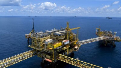 De forma extraoficial se sabe que ambos fallecidos eran trabajadores de Pemex