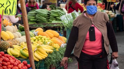 La jefa de Gobierno anunció el dispendio de 199 mil créditos para apoyar a comerciantes