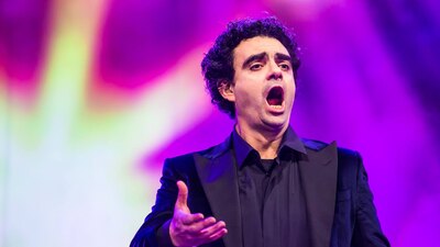 El cantante de ópera dio su punto de vista desde el extranjero sobre México