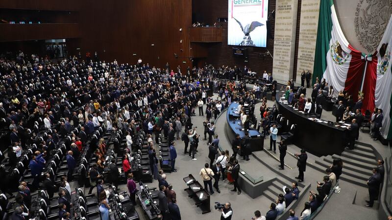 PRI critica que se haya postergado la entrega del Paquete Económico de Sheinbaum