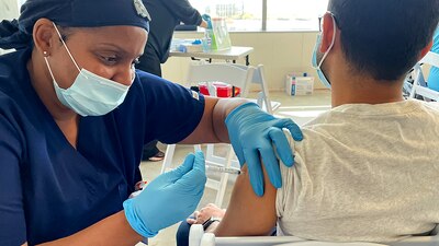 El gobierno de Laredo, Texas ofrece vacunas a mexicanos que deseen vacunarse en ese país