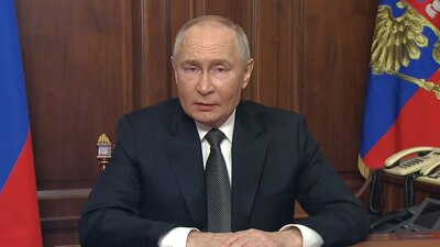 El presidente de Rusia afirmó que su nación podría calmar por la vía pacífica