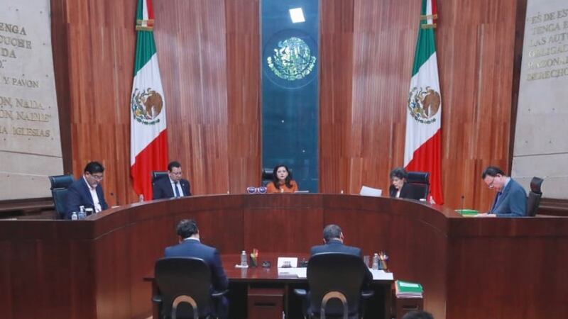 TEPJF valida que por primera vez, vecinos no cuenten los votos en casillas