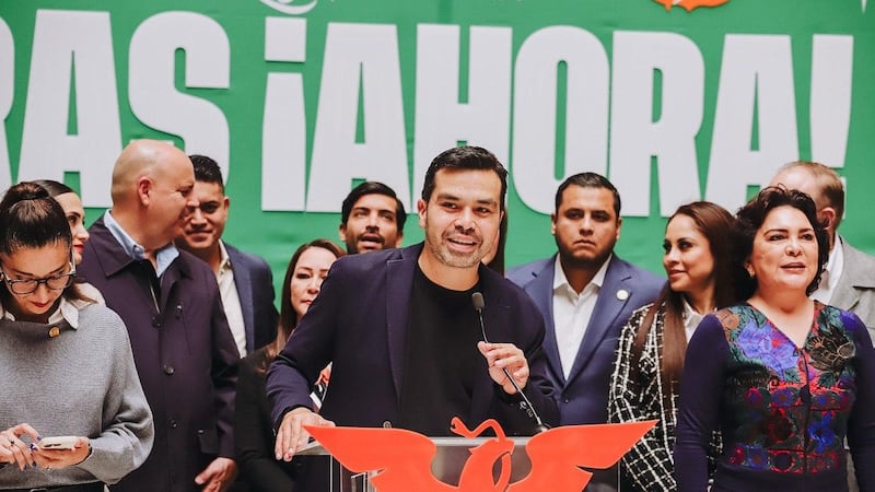 Reducción de la jornada laboral: MC insta a Morena a no aplazar más la aprobación de la iniciativa