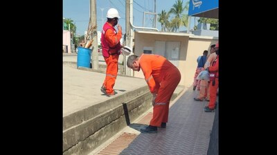 Más tarde, el Secretario de Gobierno confirmó el ingreso a hospitales de los trabajadores
