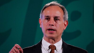 El subsecretario ha sido duramente criticado por minimizar a ómicron, variante de COVID-19