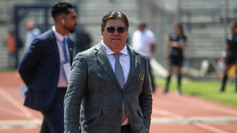 Miguel Herrera es presentado como DT de Costa Rica: “Efraín Juárez y yo estamos abriendo camino”
