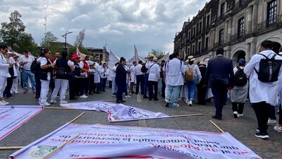 La concentración de los especialistas comenzó en el Monumento a la Bandera