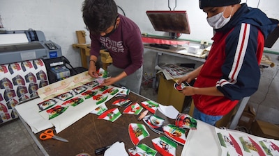 En agosto se generaron más empleos, aunque con menores ingresos