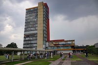 Grabarán con letras de oro la frase “475 años de la Universidad de México 1551-2026″ en San Lázaro