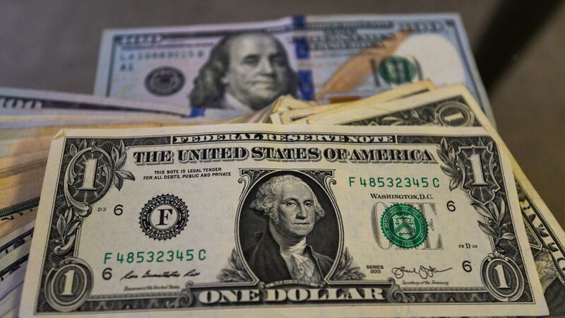 Anuncio de Trump sobre aranceles al acero lastima al peso: Así cerró este lunes 10 de febrero