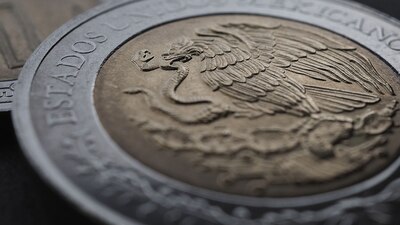 Este 4 de marzo cerró por debajo de las 17 unidades