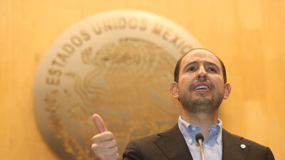 El panista acusó al actual titular del gobierno federal de actuar con un estilo dictatorial