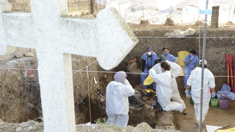 Fiscalía de Morelos aclara la recuperación de más de 60 cuerpos de una supuesta fosa clandestina